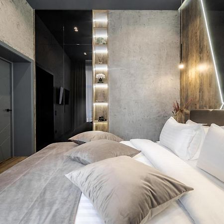 Alfa Apartments Kulisha 40 Lviv Dış mekan fotoğraf