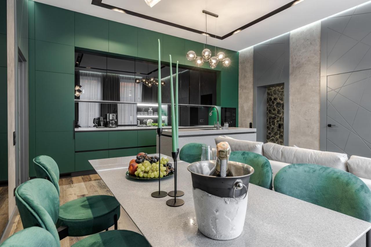 Alfa Apartments Kulisha 40 Lviv Dış mekan fotoğraf