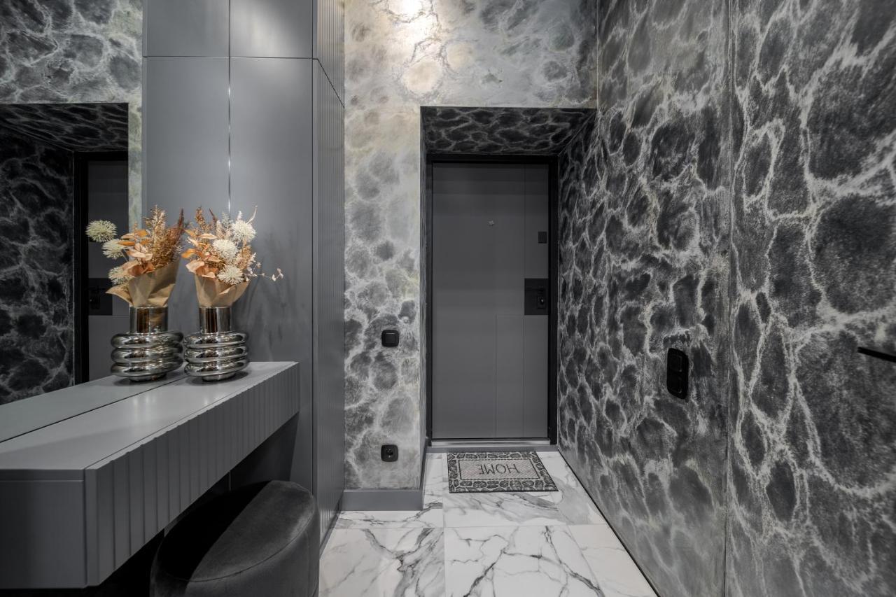Alfa Apartments Kulisha 40 Lviv Dış mekan fotoğraf