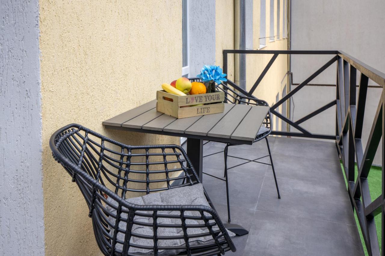 Alfa Apartments Kulisha 40 Lviv Dış mekan fotoğraf